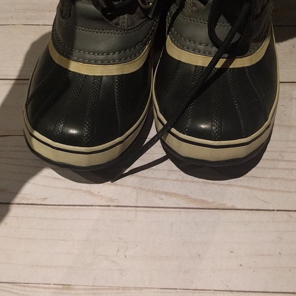 Beautiful grey Sorel boots 🍀🍀🍀 - Picture 6 of 8